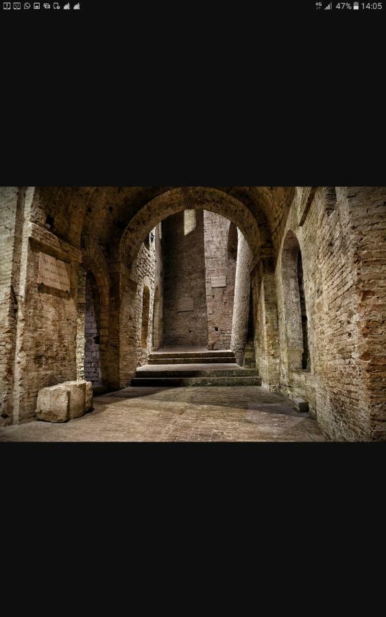Marco Romani Perugia Bagian luar foto